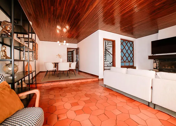 Casa Da Laranja By Quantique Vakantiehuis